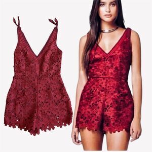 Kendall & Kylie Romper Floral Lace Small Romantic Feminine Wine Red